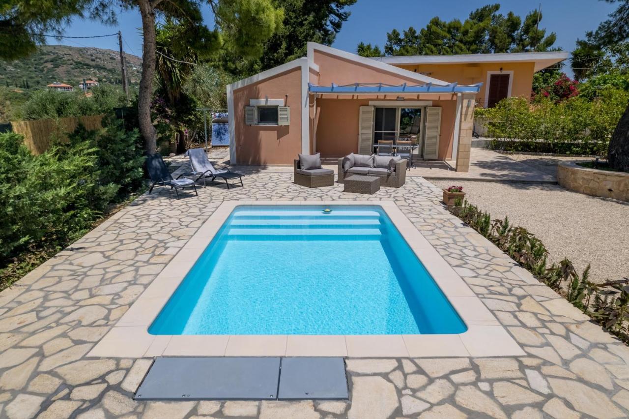 Ponderosa Villa Lixouri Exterior photo
